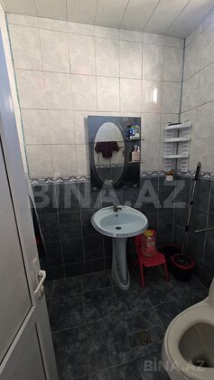 3 otaqlı Köhnə tikili, Yeni Suraxanı q., Bakı