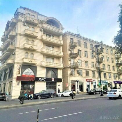 3 otaqlı Köhnə tikili, Nəsimi r., Bakı