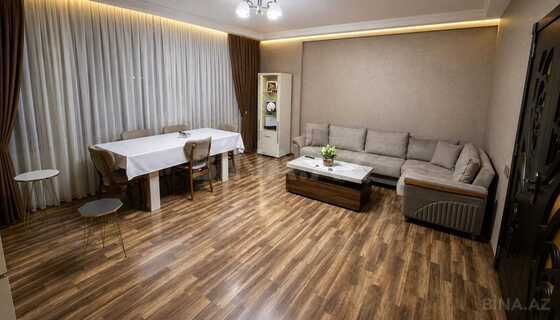 3 otaqlı Yeni tikili, Şah İsmayıl Xətai m., Bakı