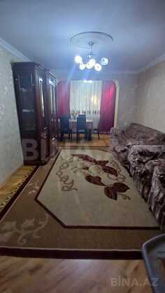3 otaqlı Köhnə tikili, Elmlər Akademiyası m., Bakı