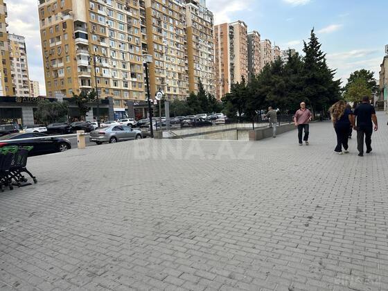 3 otaqlı Köhnə tikili, Həzi Aslanov m., Bakı