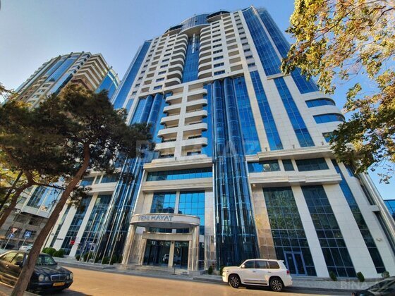 3 otaqlı Yeni tikili, 28 May m., Bakı