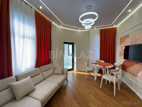 2 otaqlı Yeni tikili, Şah İsmayıl Xətai m., Bakı