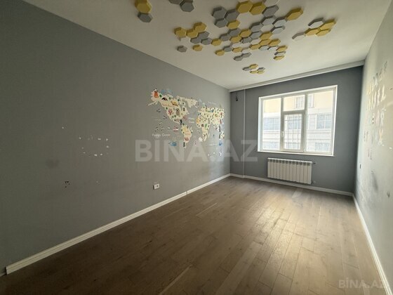 3 otaqlı Yeni tikili, Şah İsmayıl Xətai m., Bakı