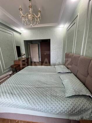 4 otaqlı Yeni tikili, Bakıxanov q., Bakı