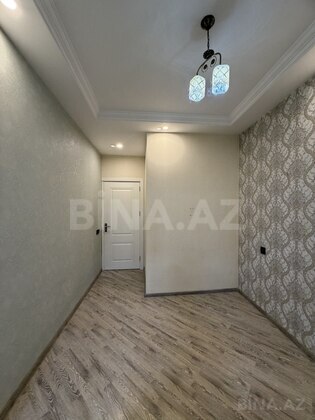 3 otaqlı Köhnə tikili, Bakıxanov q., Bakı