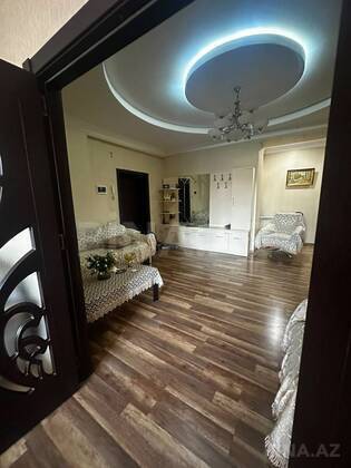 3 otaqlı Yeni tikili, Şah İsmayıl Xətai m., Bakı