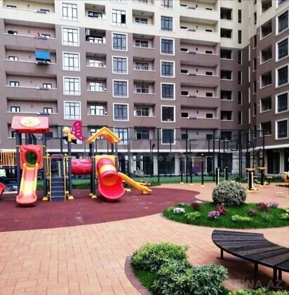 3 otaqlı Yeni tikili, İnşaatçılar m., Bakı