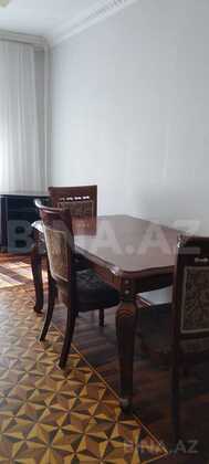 3 otaqlı Köhnə tikili, Əhmədli m., Bakı