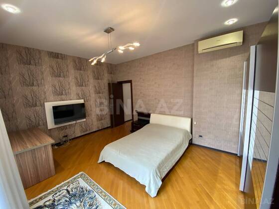4 otaqlı Yeni tikili, 28 May m., Bakı