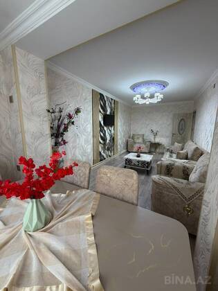 4 otaqlı Köhnə tikili, Həzi Aslanov m., Bakı
