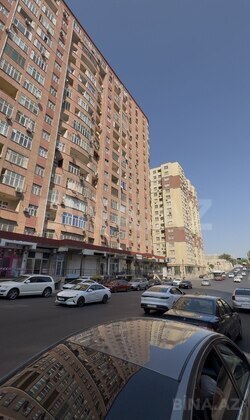 4 otaqlı Köhnə tikili, İnşaatçılar m., Bakı