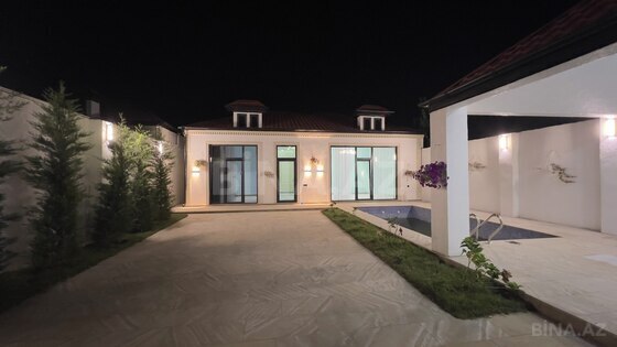 4 otaqlı Həyət evi/Bağ evi, Şüvəlan q., Bakı