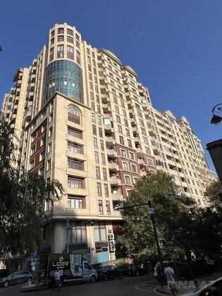 5 otaqlı Yeni tikili, Sahil m., Bakı