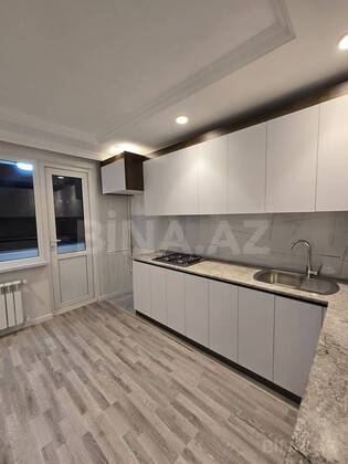 2 otaqlı Köhnə tikili, Əhmədli m., Bakı