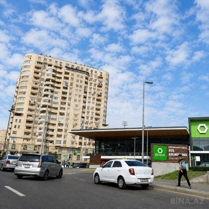 3 otaqlı Yeni tikili, 20 Yanvar m., Bakı