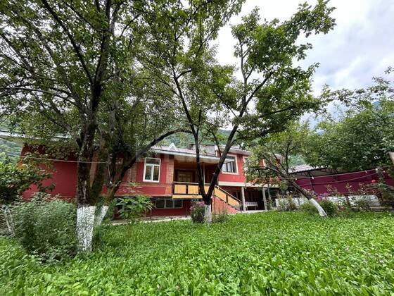 3 otaqlı Həyət evi/Bağ evi, Qax