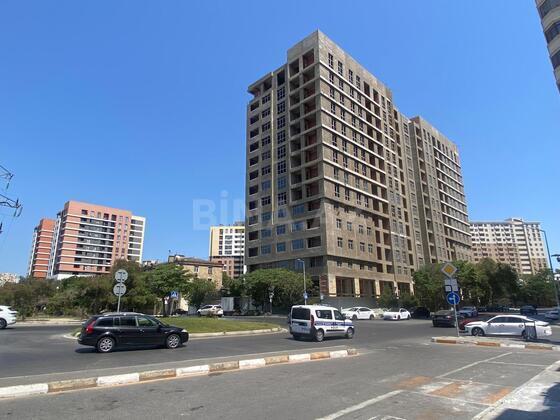 1 otaqlı Yeni tikili, Qara Qarayev m., Bakı
