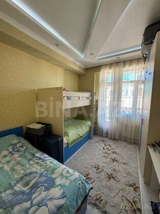 3 otaqlı Yeni tikili, 28 May m., Bakı