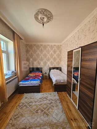 3 otaqlı Həyət evi/Bağ evi, M.Ə.Rəsulzadə q., Bakı