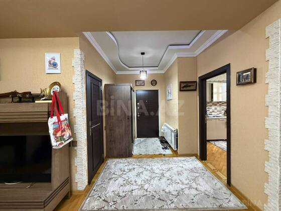 3 otaqlı Yeni tikili, Neftçilər m., Bakı