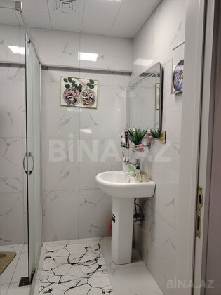 3 otaqlı Köhnə tikili, İnşaatçılar m., Bakı