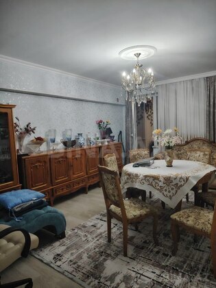 3 otaqlı Köhnə tikili, İnşaatçılar m., Bakı