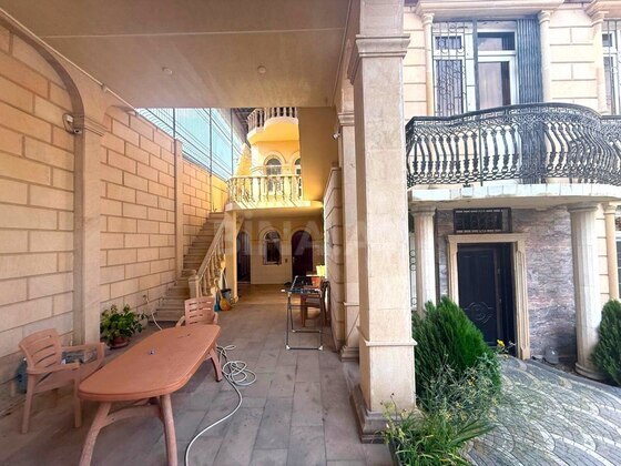 7 otaqlı Həyət evi/Bağ evi, Nəsimi m., Bakı