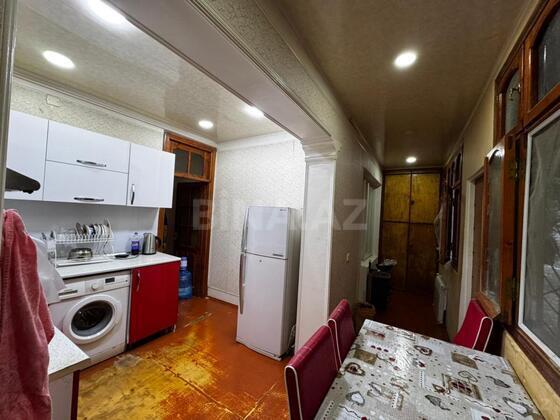3 otaqlı Köhnə tikili, Əhmədli m., Bakı