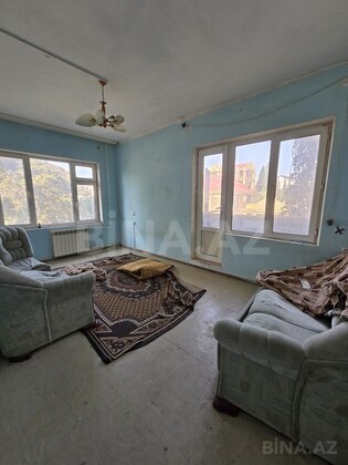 2 otaqlı Köhnə tikili, Bakıxanov q., Bakı