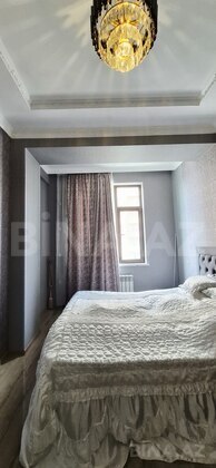 3 otaqlı Yeni tikili, Xırdalan