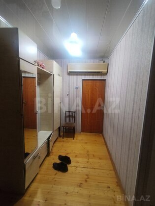 3 otaqlı Köhnə tikili, 8 Noyabr m., Bakı