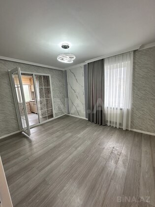 2 otaqlı Köhnə tikili, Neftçilər m., Bakı
