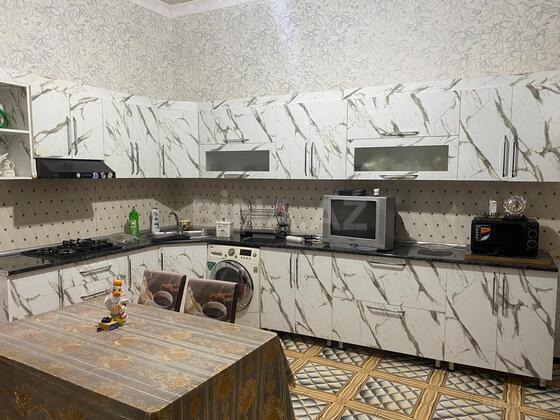 6 otaqlı Həyət evi/Bağ evi, Gəncə