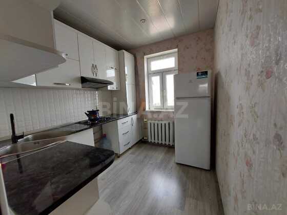 2 otaqlı Köhnə tikili, Lökbatan q., Bakı