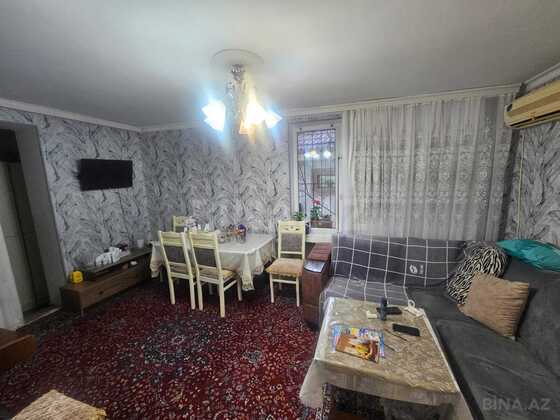 2 otaqlı Köhnə tikili, İnşaatçılar m., Bakı