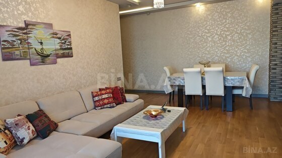 3 otaqlı Yeni tikili, 8 Noyabr m., Bakı