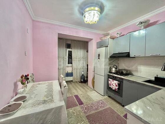 3 otaqlı Köhnə tikili, Həzi Aslanov m., Bakı