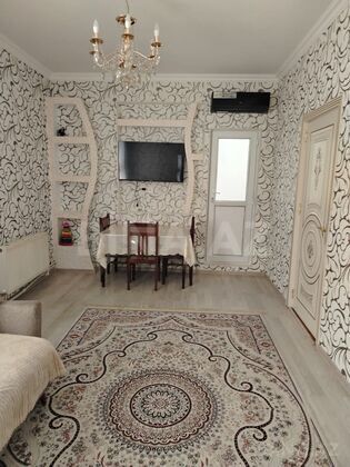 2 otaqlı Köhnə tikili, İnşaatçılar m., Bakı