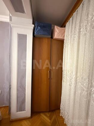 3 otaqlı Köhnə tikili, Neftçilər m., Bakı