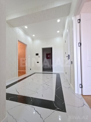 3 otaqlı Yeni tikili, Bakıxanov q., Bakı