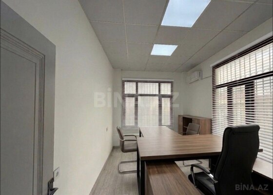 3 otaqlı Ofis, Koroğlu m., Bakı