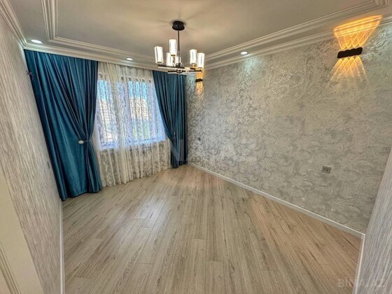 3 otaqlı Köhnə tikili, Xalqlar Dostluğu m., Bakı