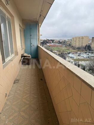 5 otaqlı Köhnə tikili, Xalqlar Dostluğu m., Bakı