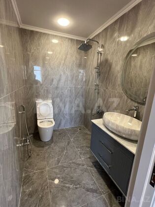 4 otaqlı Yeni tikili, Memar Əcəmi m., Bakı