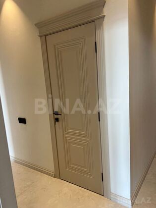 4 otaqlı Yeni tikili, Memar Əcəmi m., Bakı