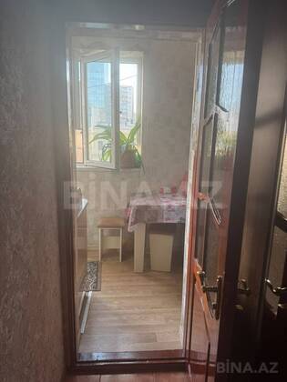 3 otaqlı Köhnə tikili, Şah İsmayıl Xətai m., Bakı