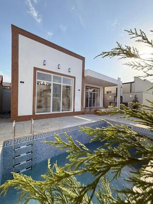 4 otaqlı Həyət evi/Bağ evi, Şüvəlan q., Bakı