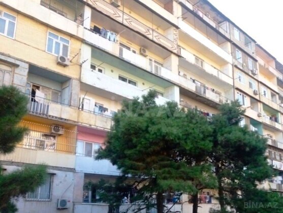 4 otaqlı Köhnə tikili, Əhmədli q., Bakı
