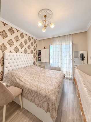 3 otaqlı Köhnə tikili, İnşaatçılar m., Bakı